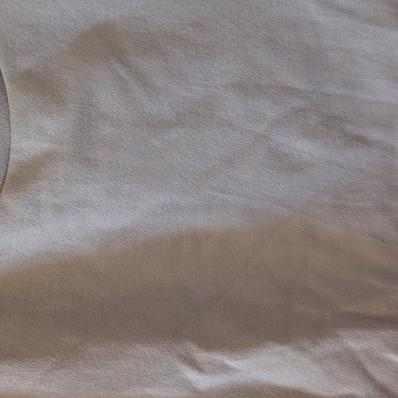 A New Day Seamless Crop Top Medium - Picture 2 of 5